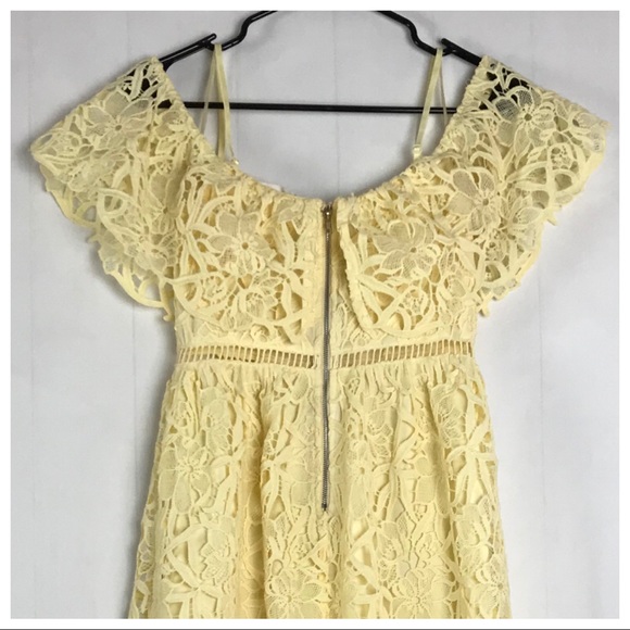 ASTR THE LABEL Lace Off The Shoulder Midi Dress - Picture 7 of 10